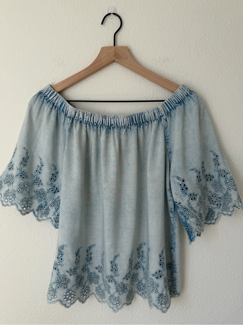 D&Kade Washed Denim Light Blue Off-Shoulder Eyelet Trim Western Blouse Medium
